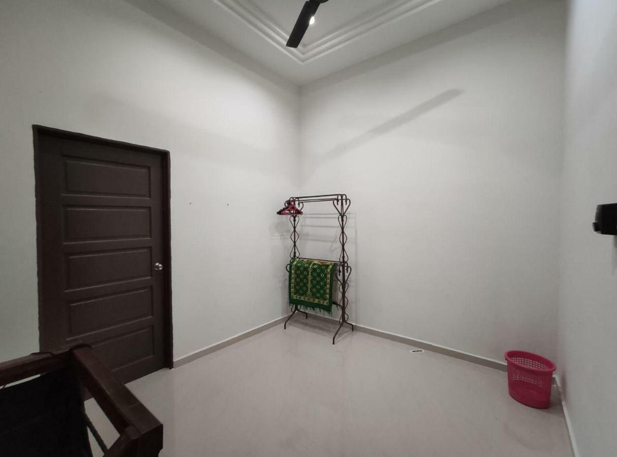 Ar-Rayyan Homestation Dungun Exterior photo