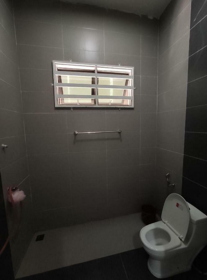 Ar-Rayyan Homestation Dungun Exterior photo